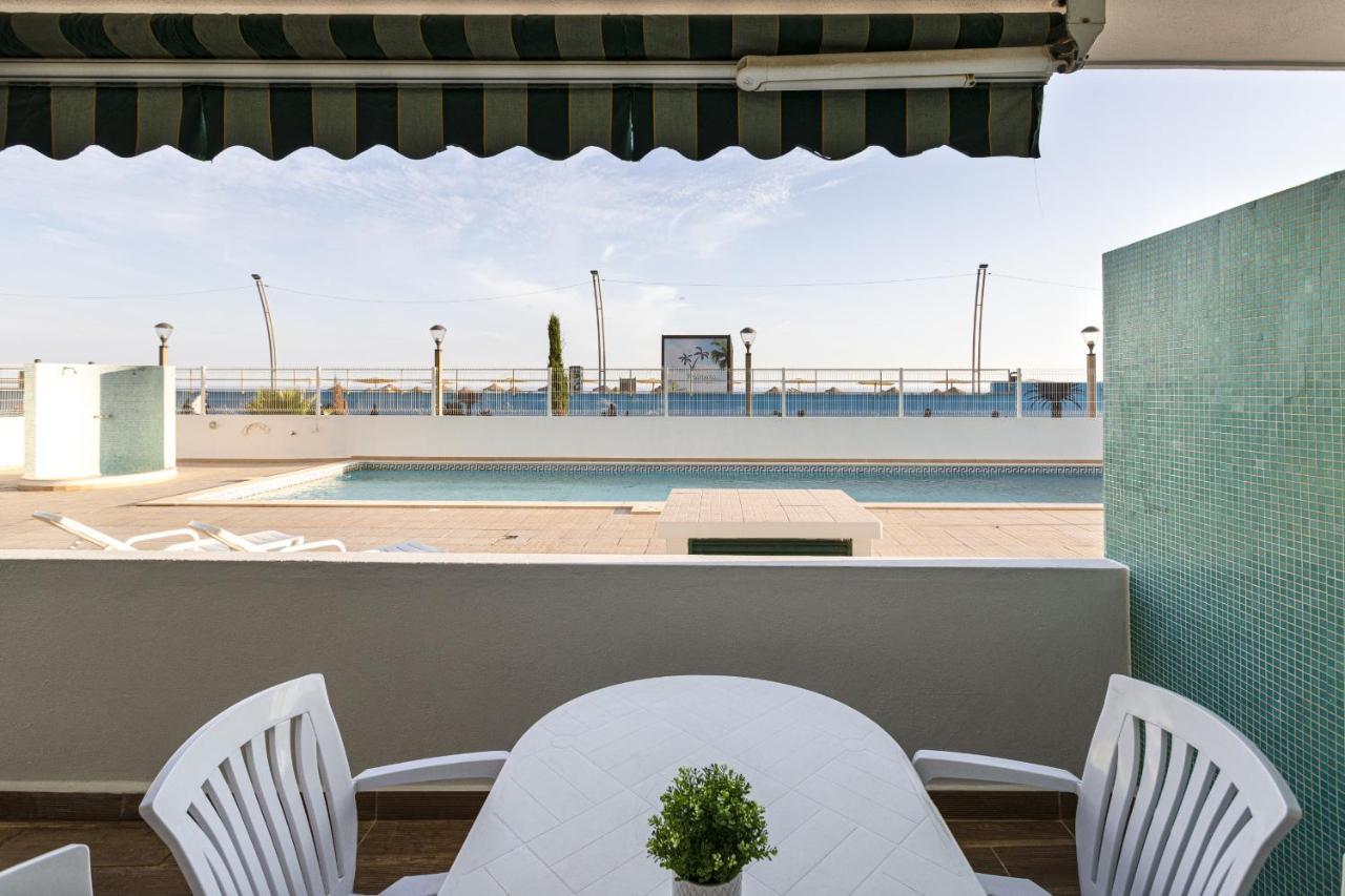 Miral 2 - Beach Front Apartment With Pool Quarteira Exterior photo